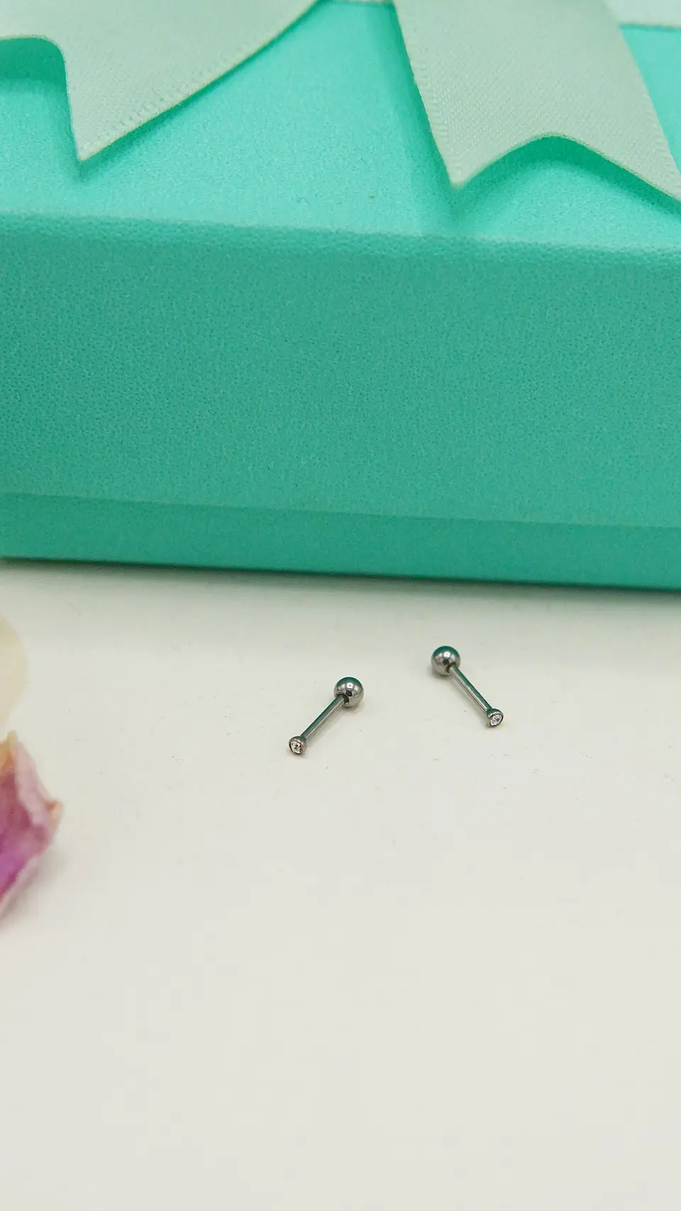Aros punto de luz chicos 1.5mm titanio 20g 2