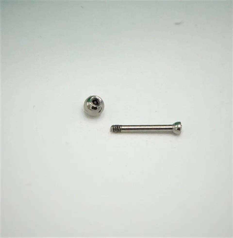 Piercing punto de luz 1.5mm  facial oreja titanio ASTM F136 plateado 4
