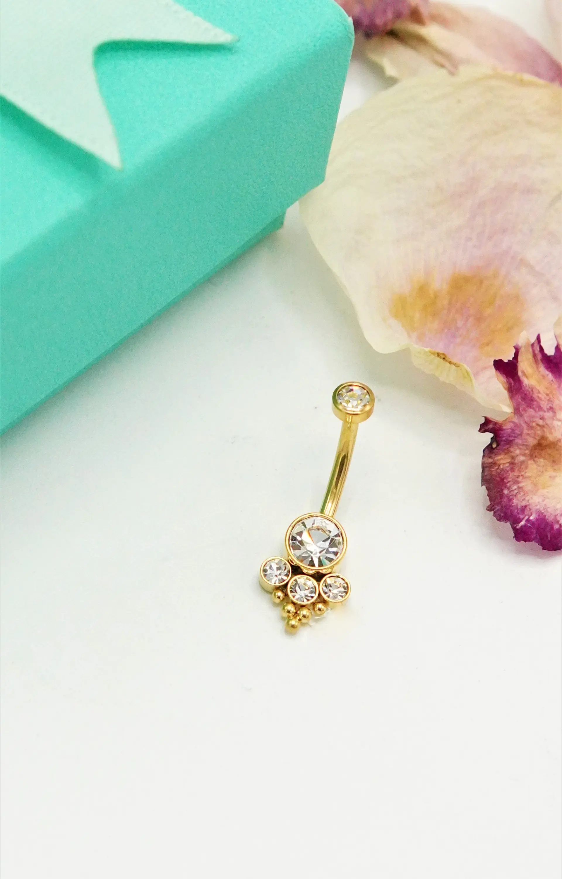 Piercing ombligo navel 10 mm titanio ASTM F136 triada dorado 2