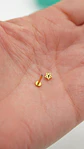 Piercing labret punto de luz flor titanio ASTM F136 Dorado - Miniatura 9