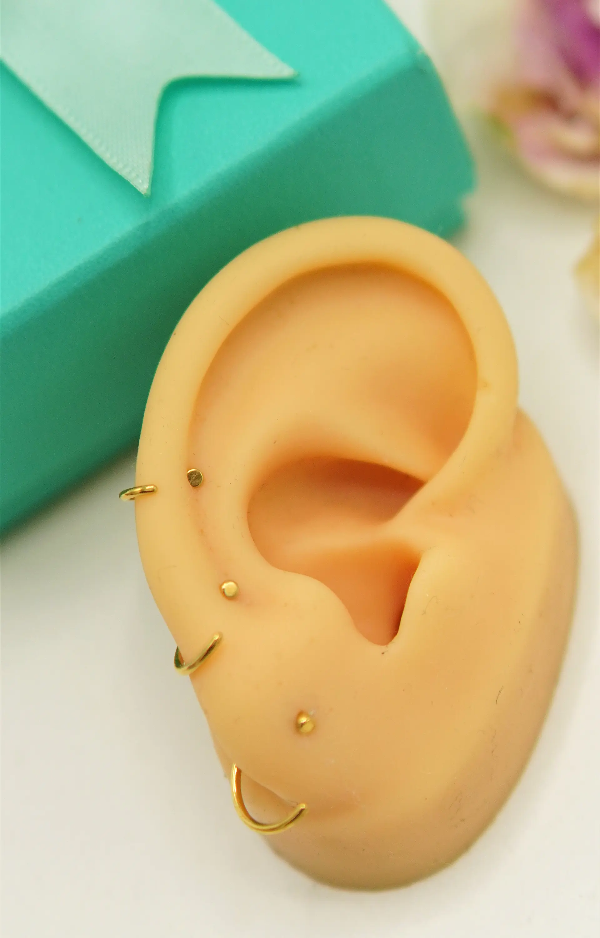 Pack de tres aros piercing abierto nostril titanio ASTM F136 dorados 8