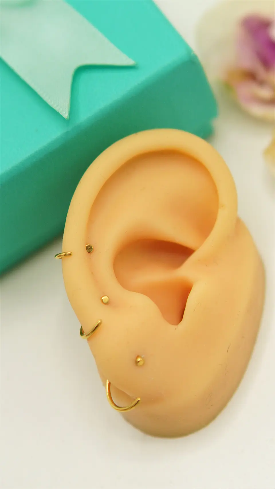 Pack de tres aros piercing abierto nostril titanio ASTM F136 dorados 8