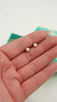 Aros perlas de seguridad titanio ASTM F136 chapados en oro 18k - Miniatura 8
