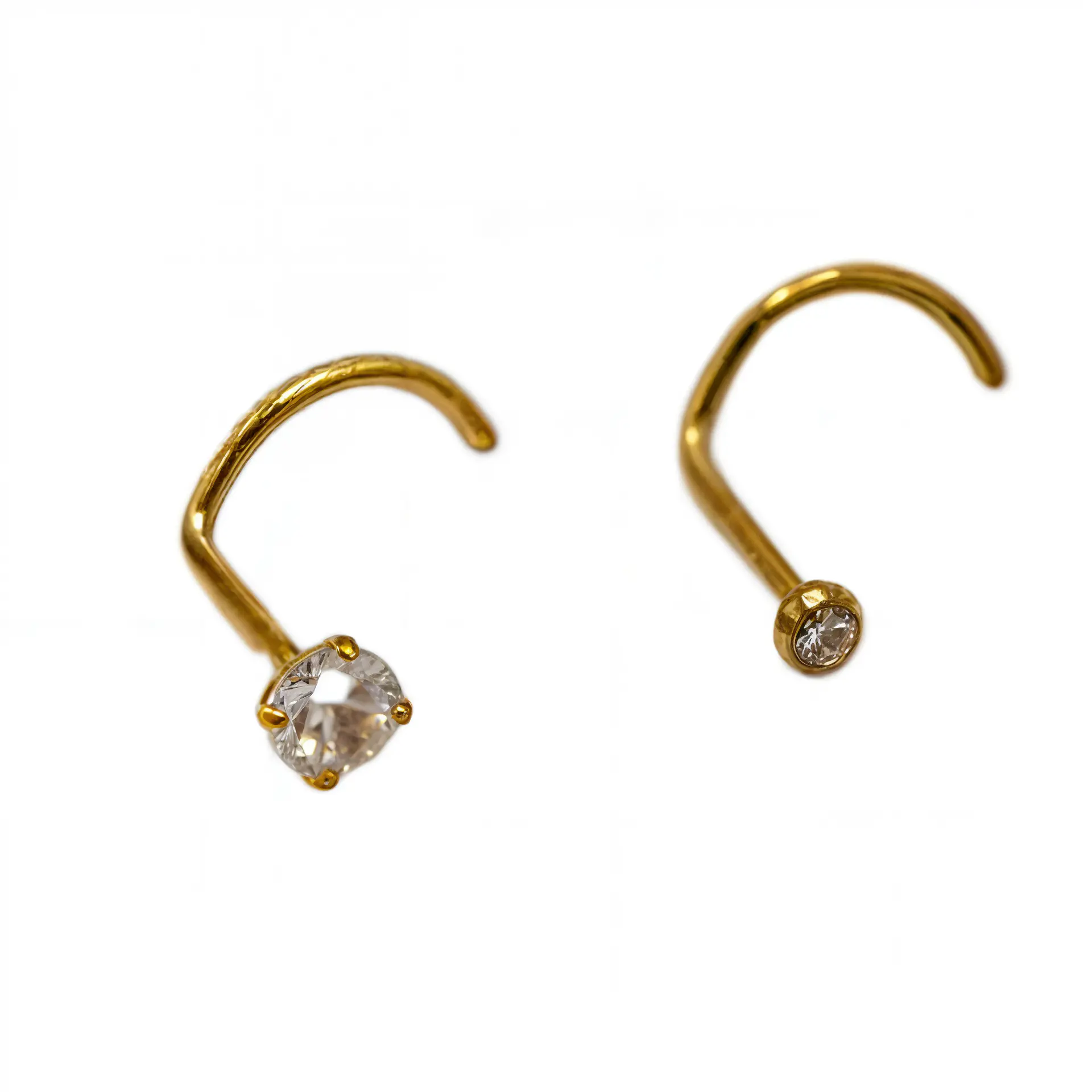 Pack de 2 piercing tipo S nostril titanio ASTM F136 chapado en oro 18k 1