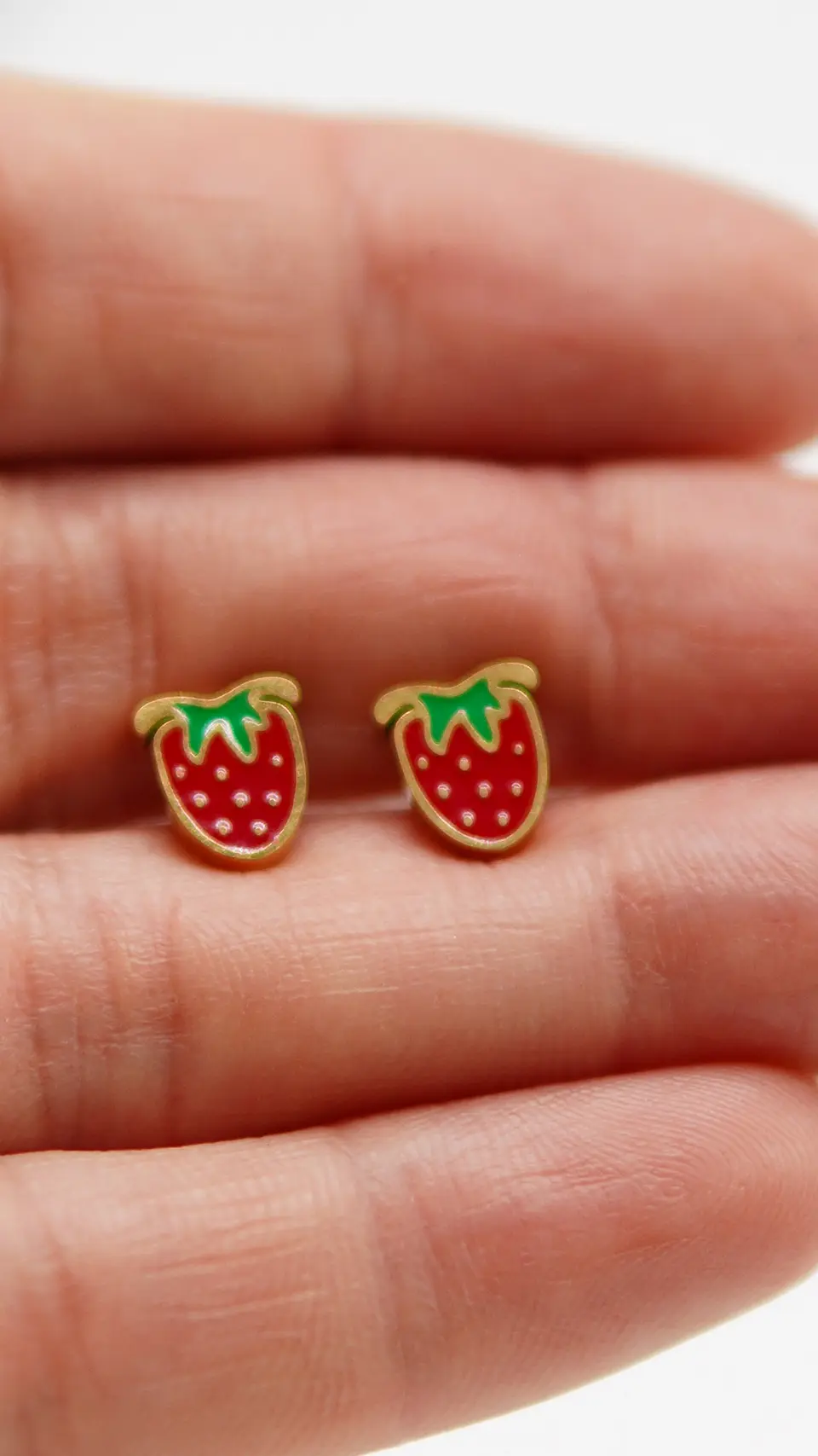 Aros de seguridad frutilla veraniega niña fresa chapada en oro 18K 5