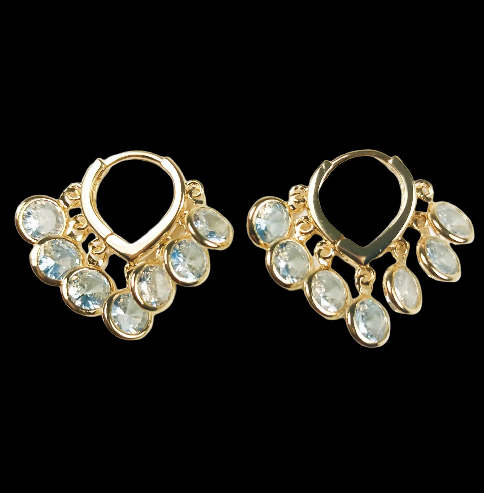 Argollas Borlas Huggies Zirconia Chapadas En Oro 18k 7
