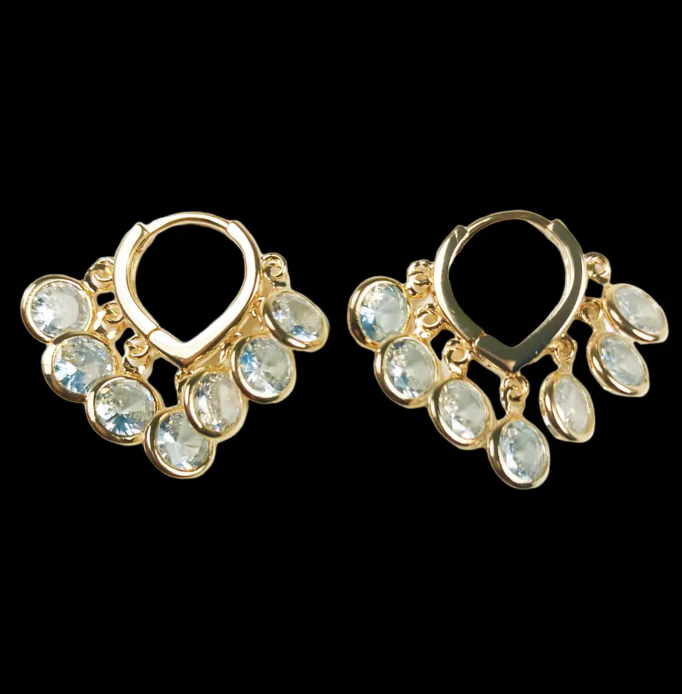 Argollas Borlas Huggies Zirconia Chapadas En Oro 18k 7