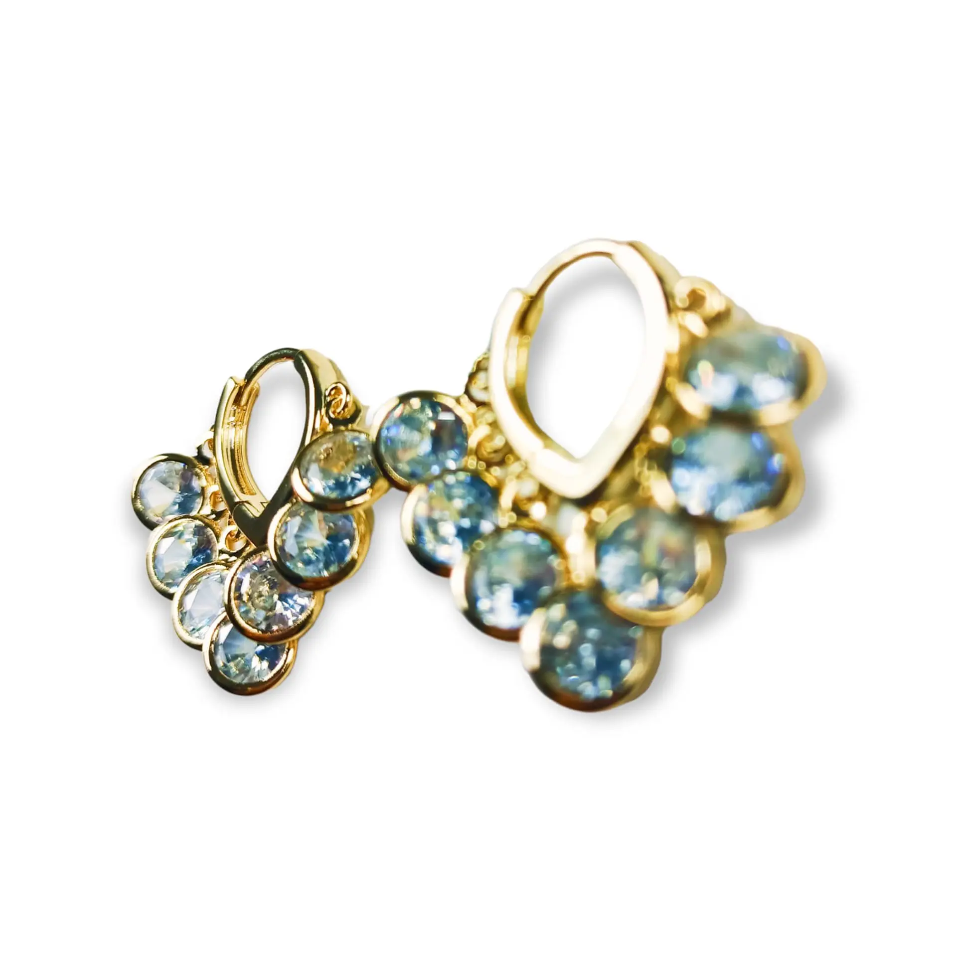 Argollas Borlas Huggies Zirconia Chapadas En Oro 18k 9