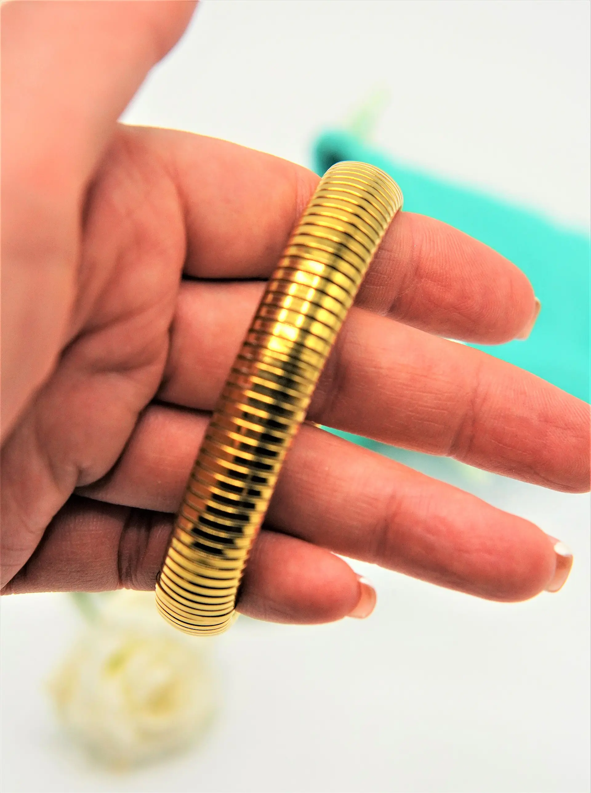 Pulsera elastica hipoalergenica tejido de serpiente chapada en oro 18k 9