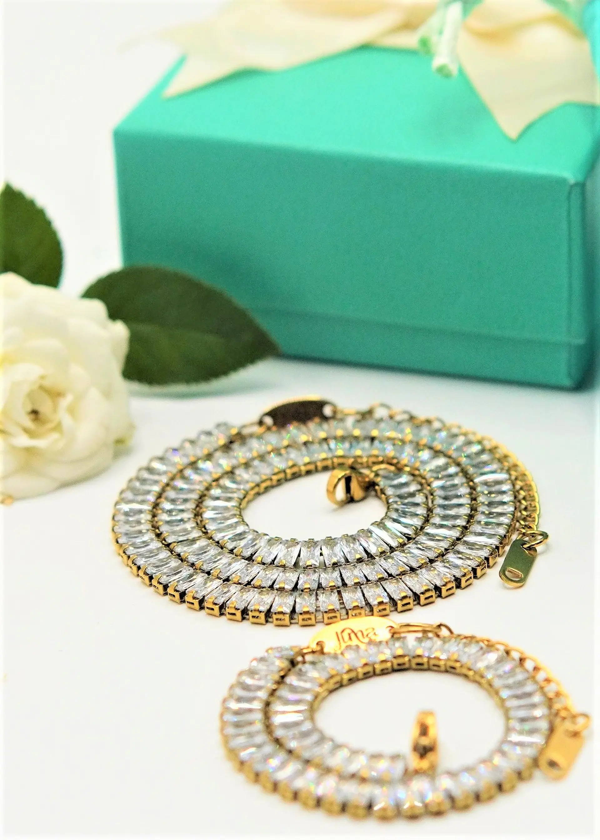 Conjunto de collar y pulsera tennis chapada en oro 18k 10