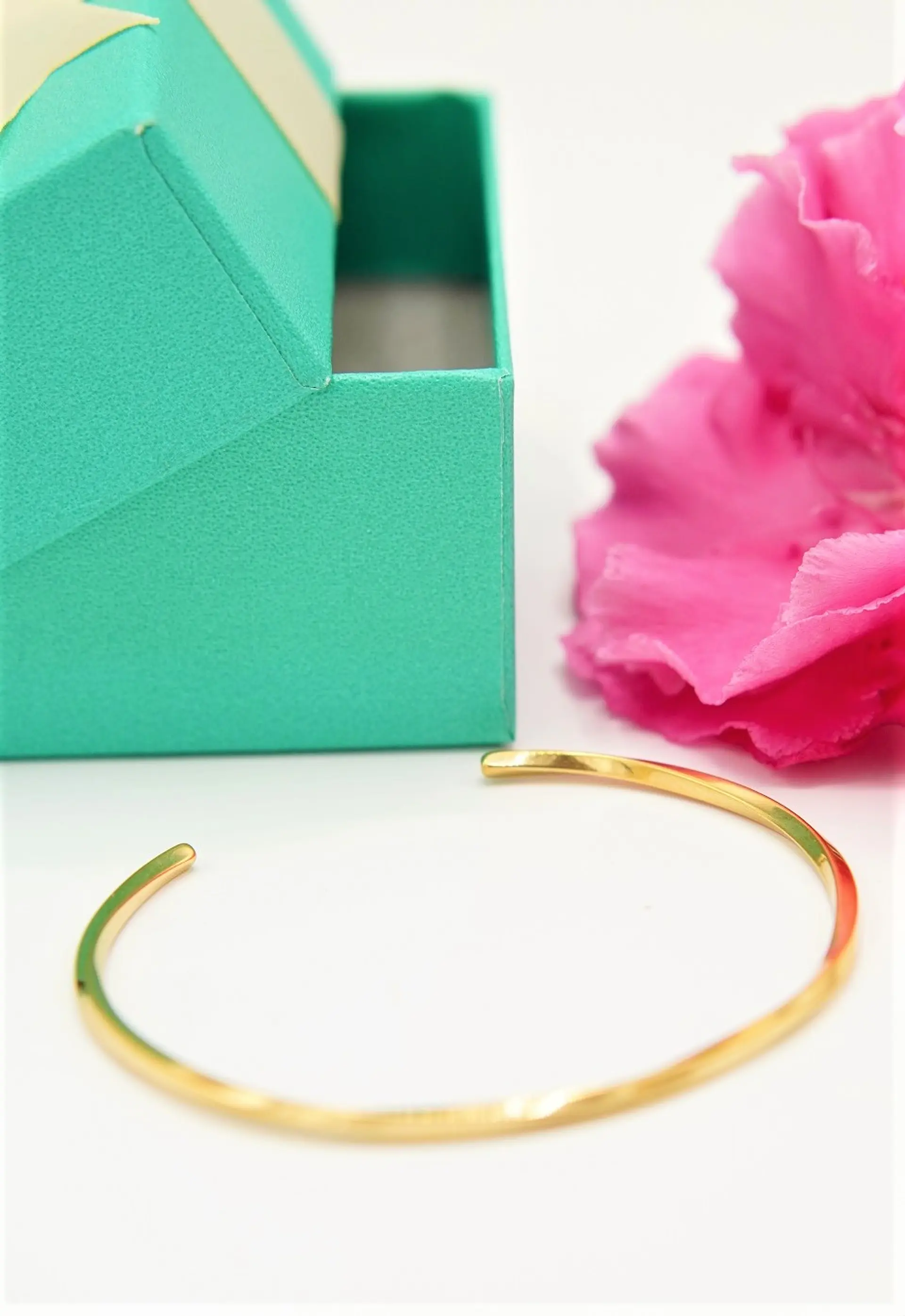 Pulsera rigida florencia ajustable chapada en oro 18k  2