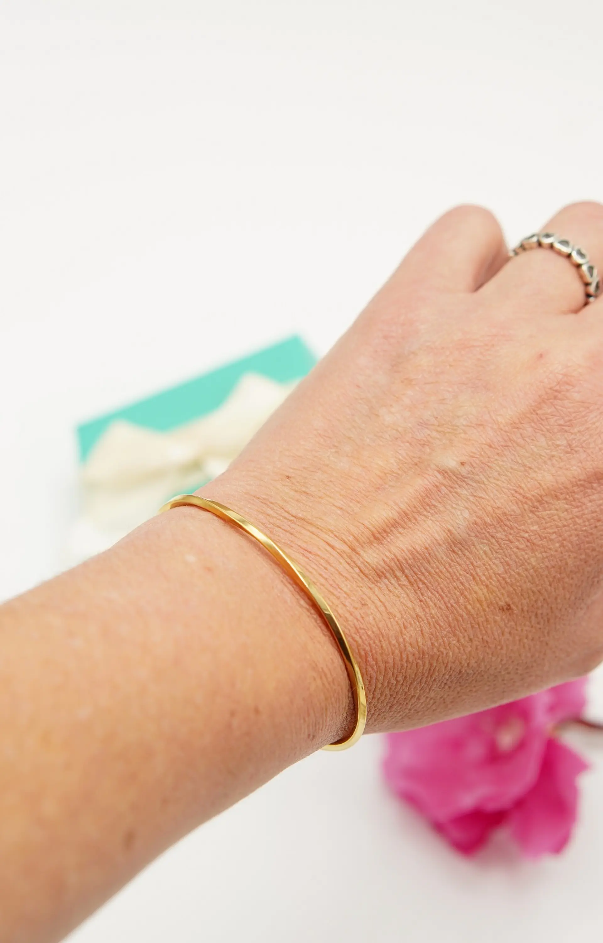 Pulsera rigida florencia ajustable chapada en oro 18k  8
