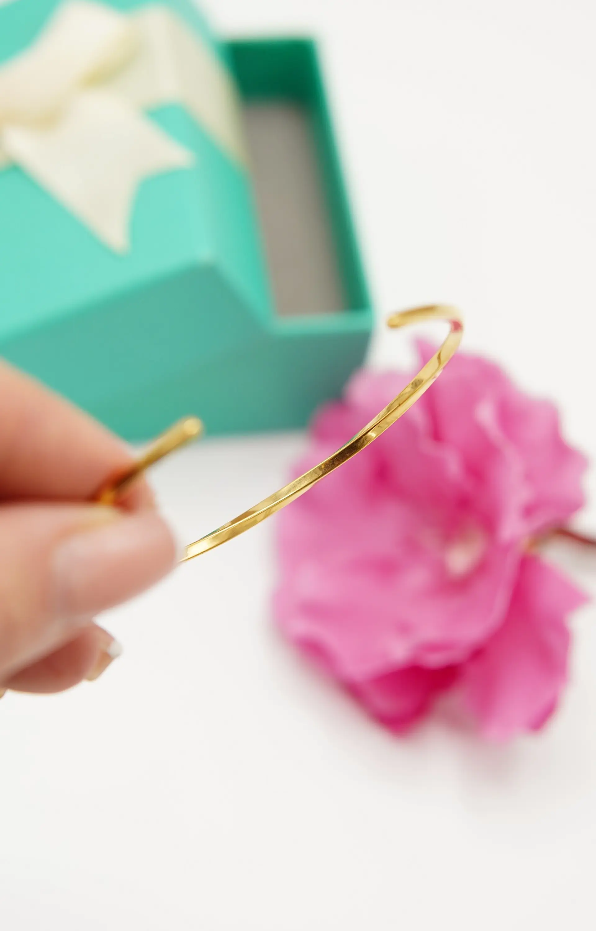 Pulsera rigida florencia ajustable chapada en oro 18k  10