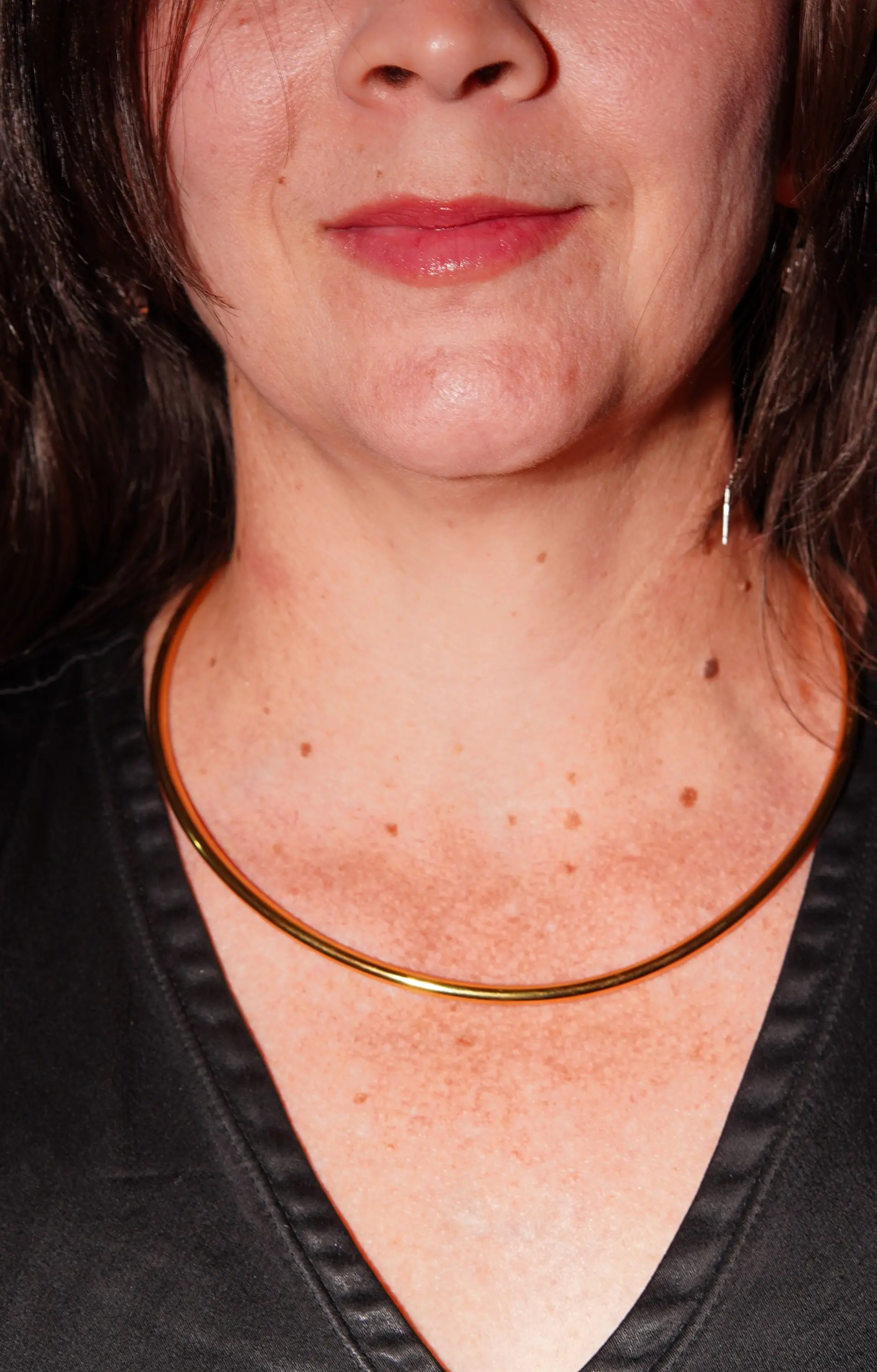 Collar rigido Susan choker chapado en oro 18k 2