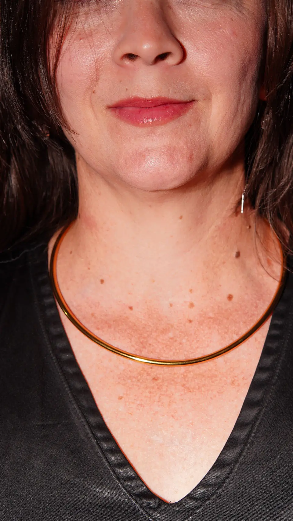 Collar rigido Susan choker chapado en oro 18k 2