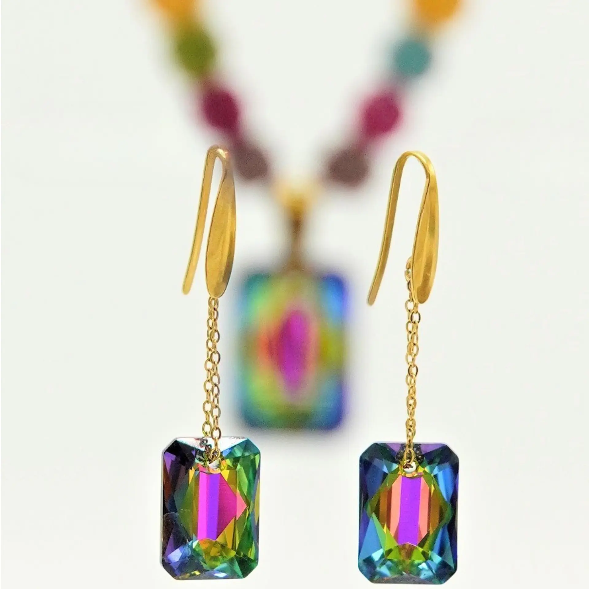 Conjunto Mia collar y aros con cristales de Swarovski® esmerald cut chapado 2