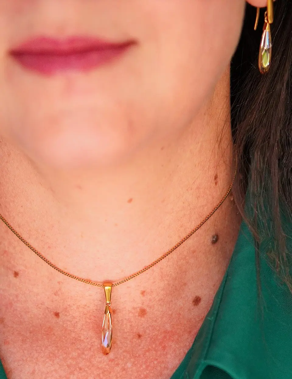 Conjunto Veronica collar ajustable con cristales de Swarovski® chapado en oro 18k 8
