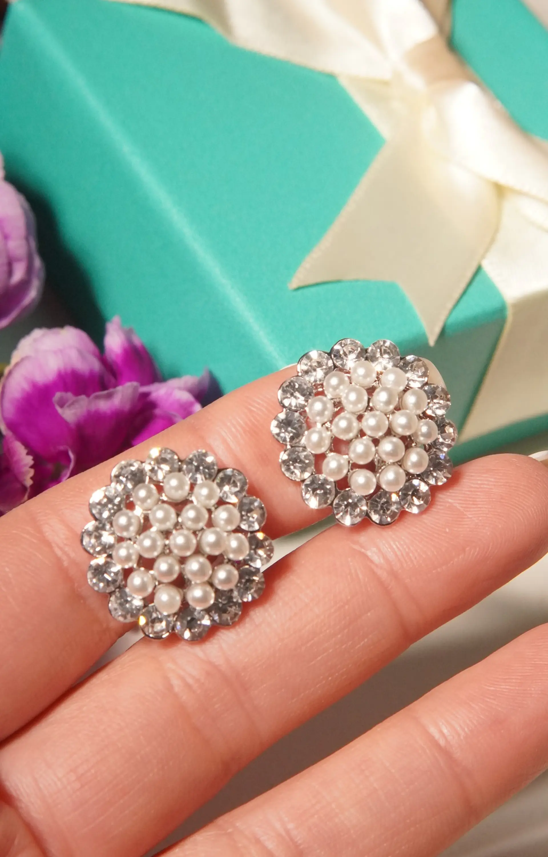 Aros sin perforacion perlas y zirconias sol y brillo plateados 2