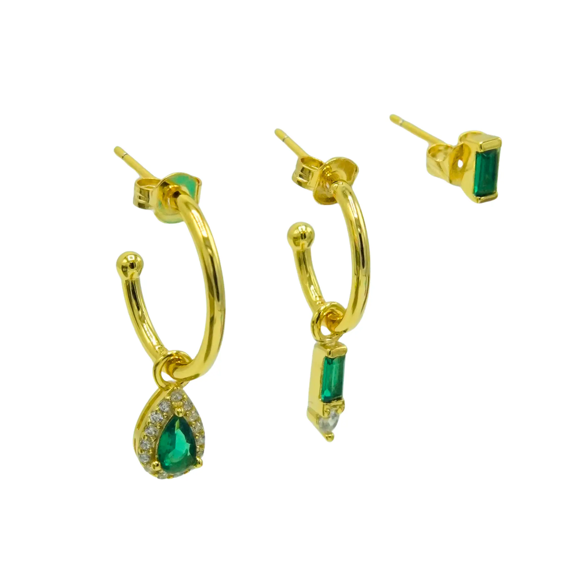 Pack de aros Diana zirconias verdes bañado en oro  1