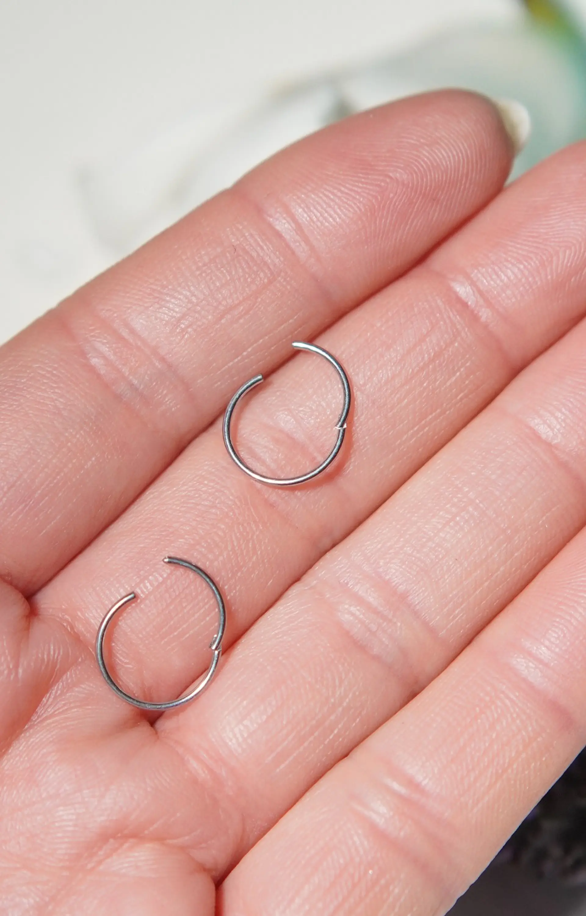 Argollas Clicker 8mm 20g Acero Quirurgico Plateadas Ligeras 9