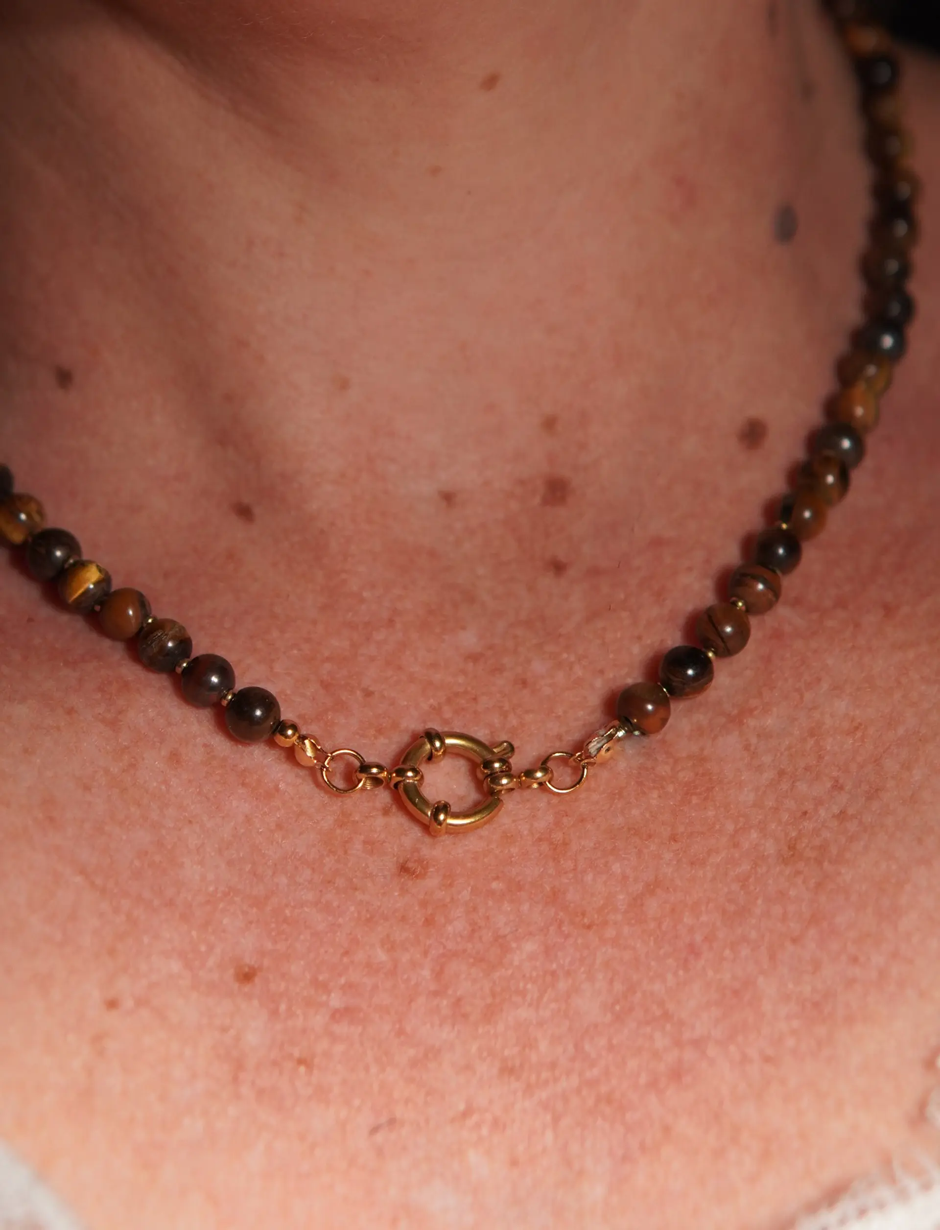 Collar gargantilla ojo de tigre 6mm chapado en oro 18k Terranova 3