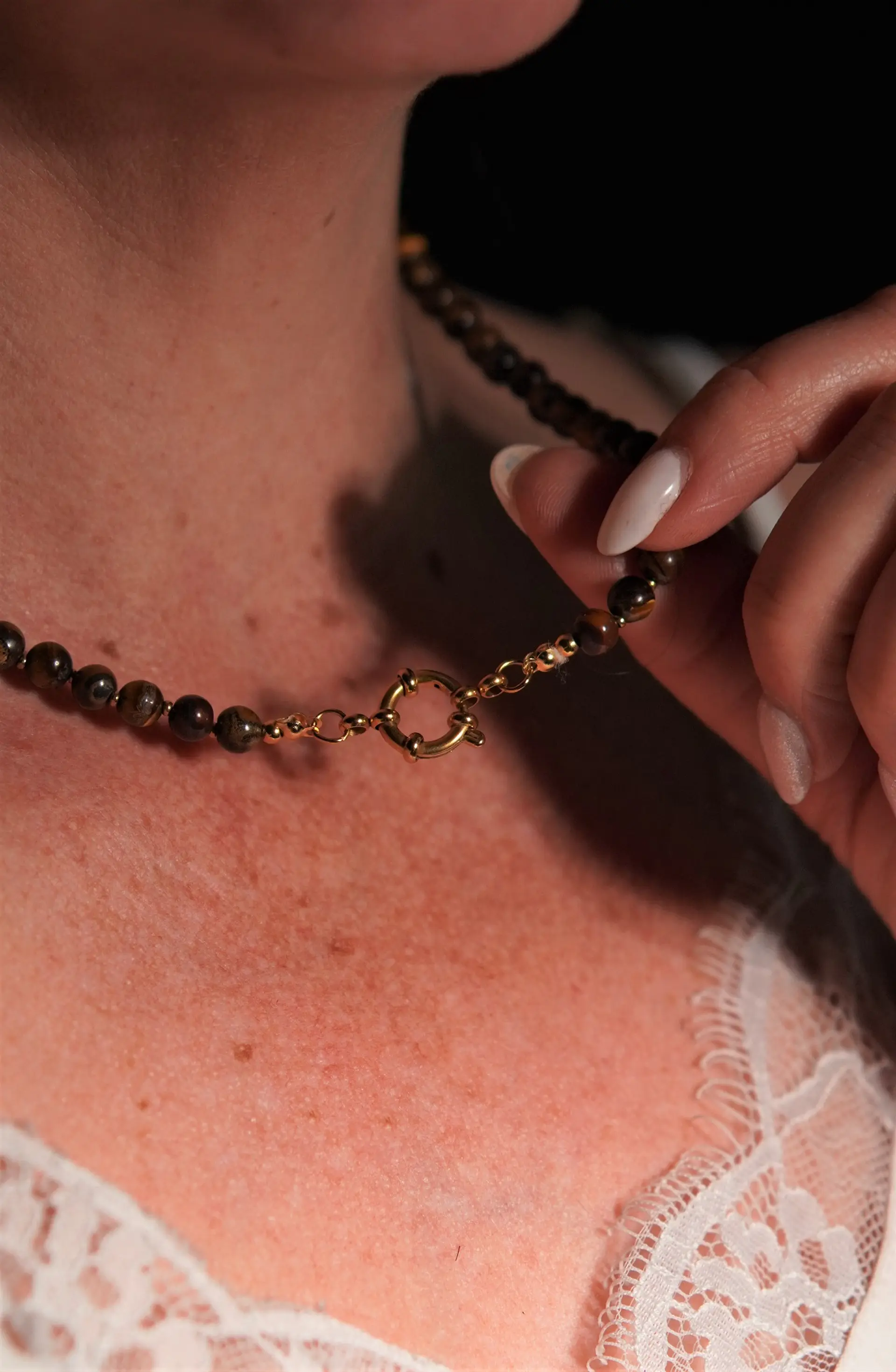 Collar gargantilla ojo de tigre 6mm chapado en oro 18k Terranova 5