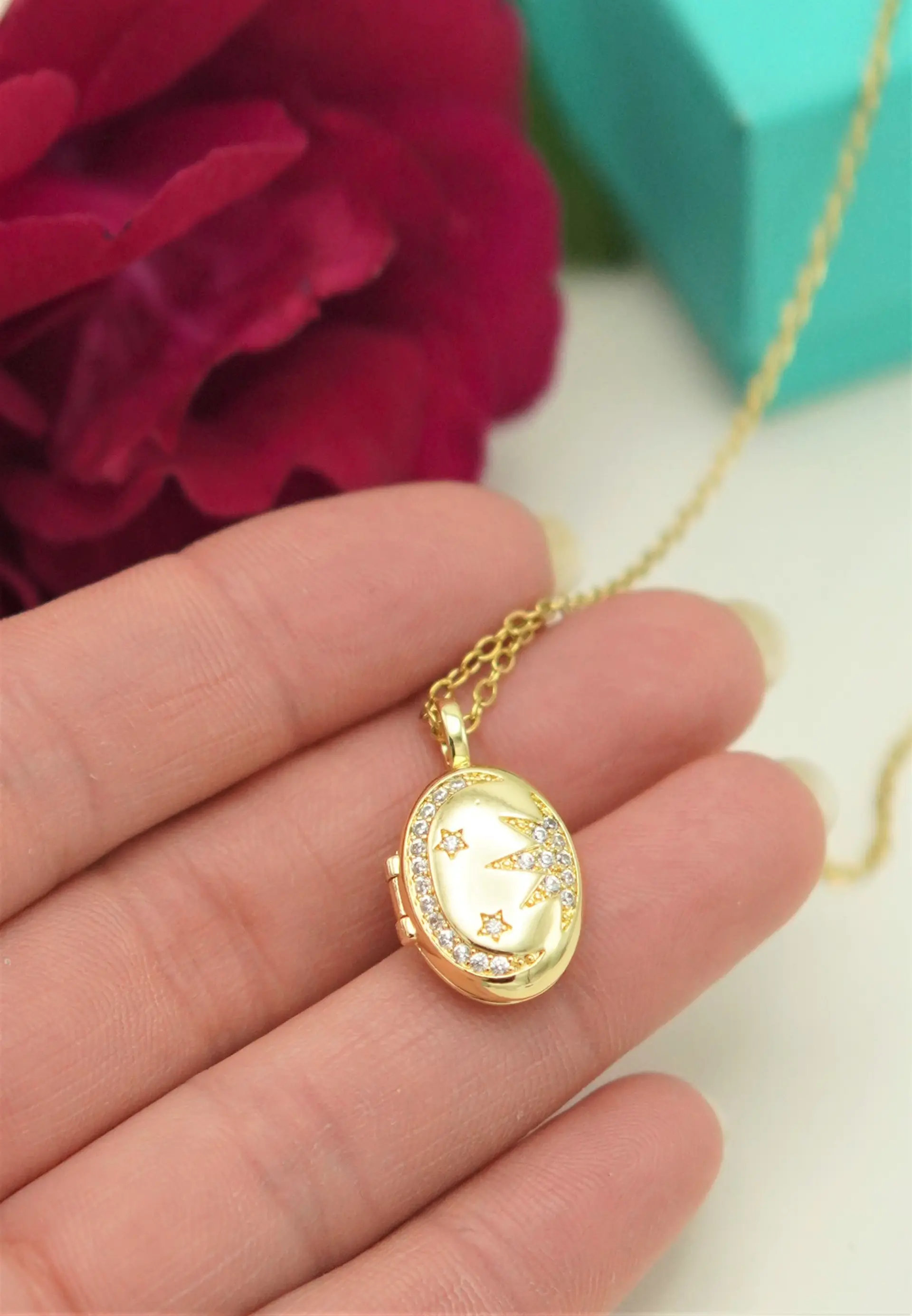 Relicario Lilian luna estrella zirconias Chapado en oro 18k 6