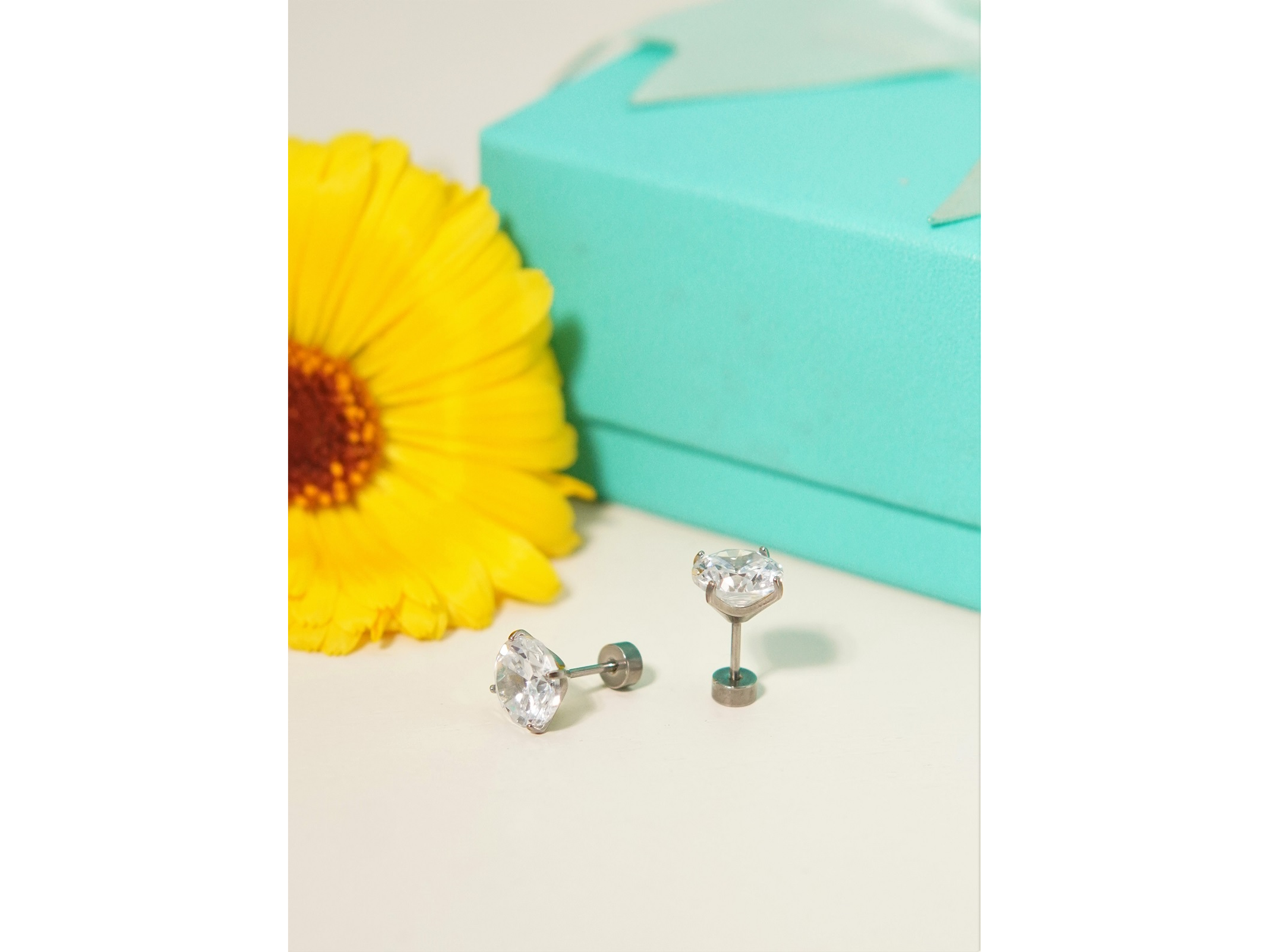 Aros punto de luz 8mm titanio ASTM F136 4