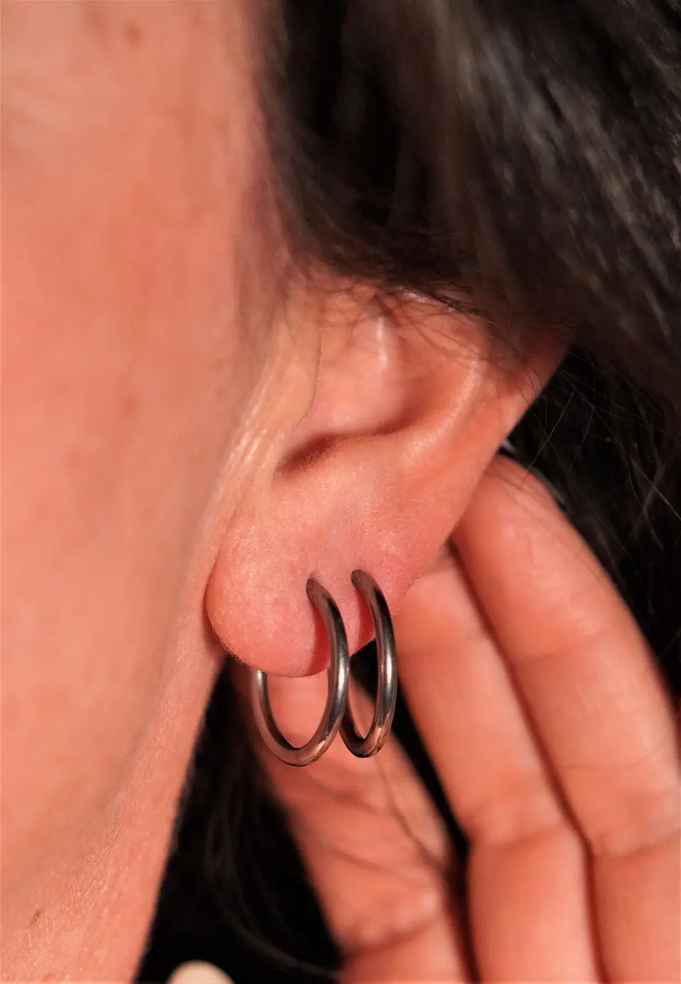 Argollas finas lisas aura 16mm Titanio ASTM F136 3