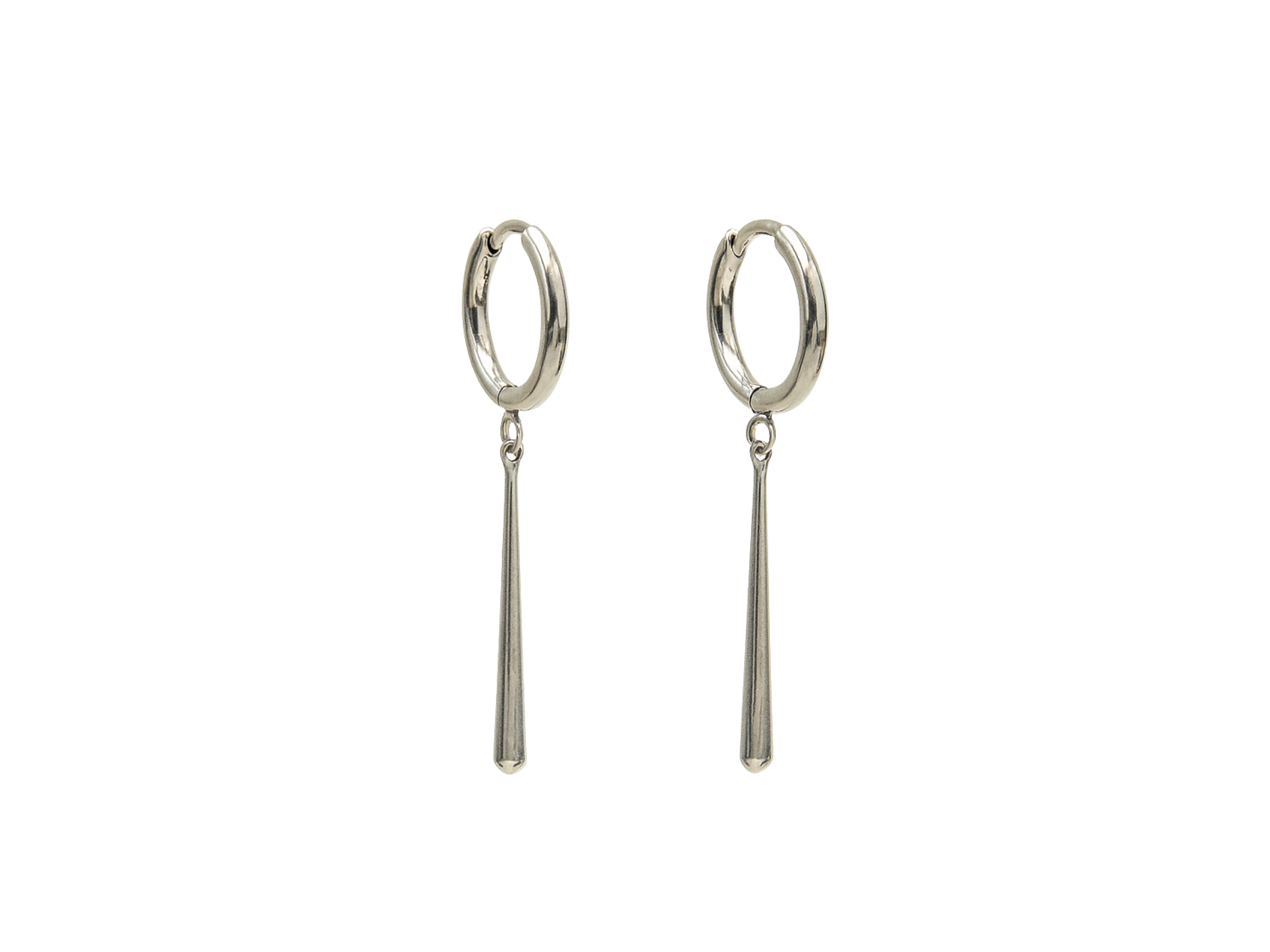 Argollas largas plateadas Zora 10mm  titanio ASTM F136 6