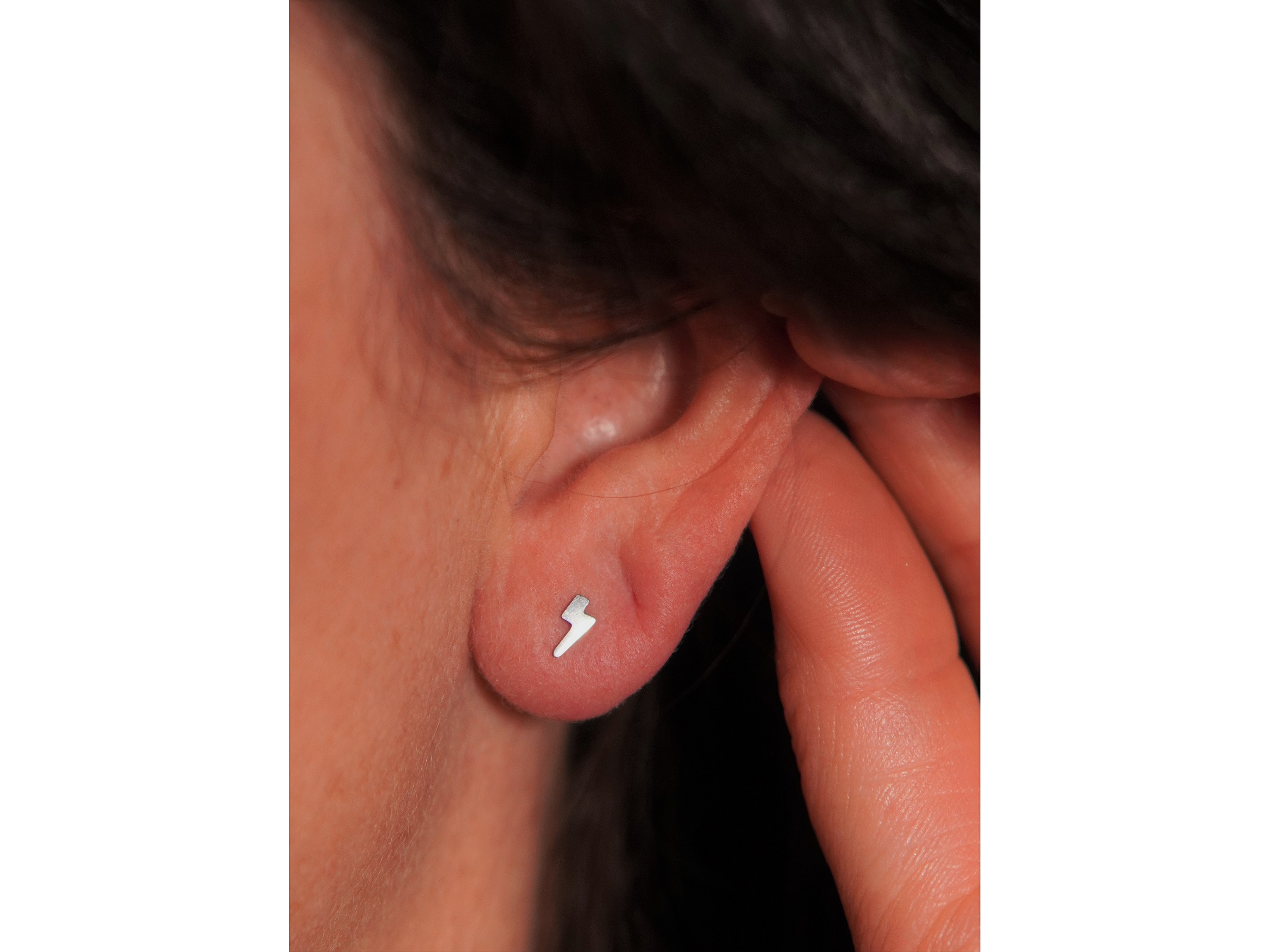 Piercing labret rayo barra 6mm 16G titanio ASTM F136 3