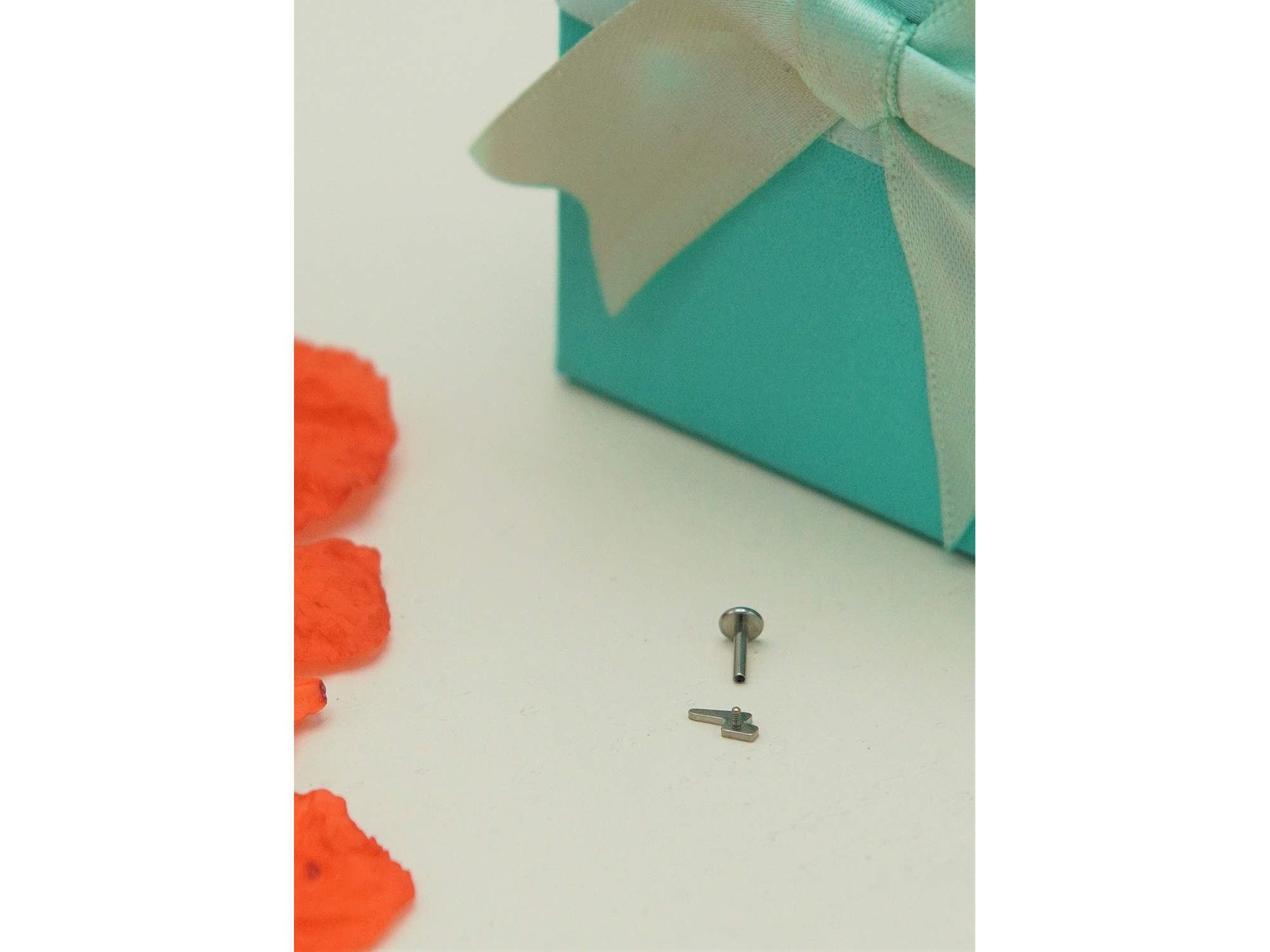 Piercing labret rayo barra 10mm 16G titanio ASTM F136 2