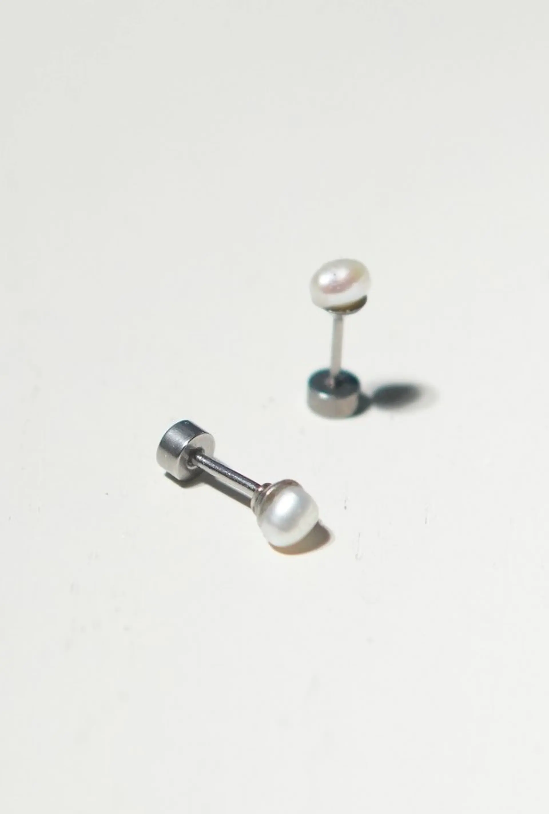 Aros Marisa perlas de rio 3mm titanio ASTM F136 Riviere 7