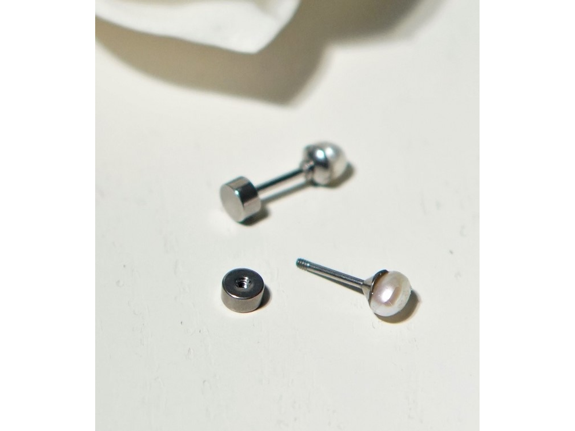 Aros Marisa perlas de rio 3mm titanio ASTM F136 Riviere 9