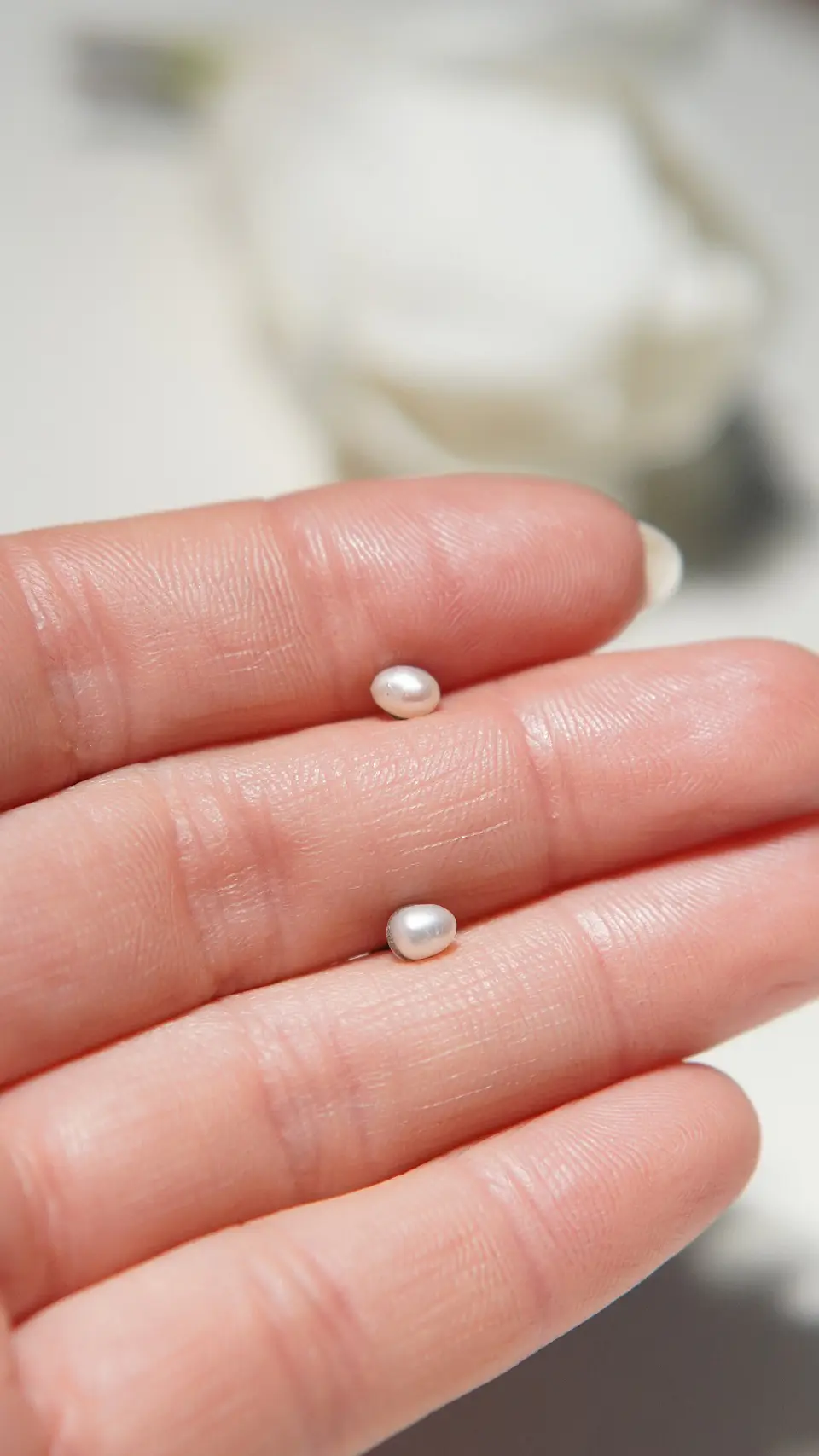 Aros Marisa perlas de rio 3mm titanio ASTM F136 Riviere 11