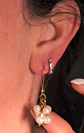 Aros largos ramillete Marella perlas de rio chapada en oro 18k Riviere - Miniatura 7