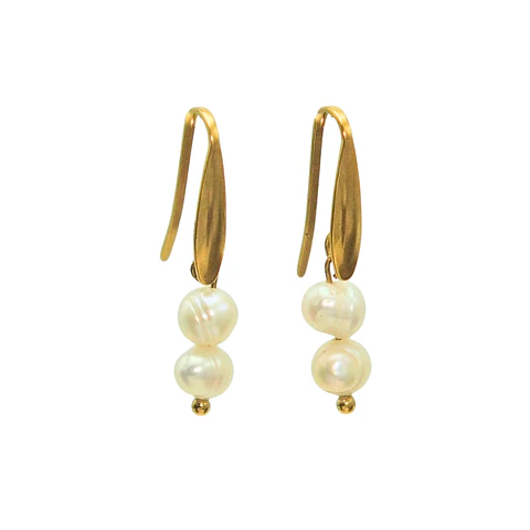 Aros Ula perlas de rio chapadas en oro 18k Riviere