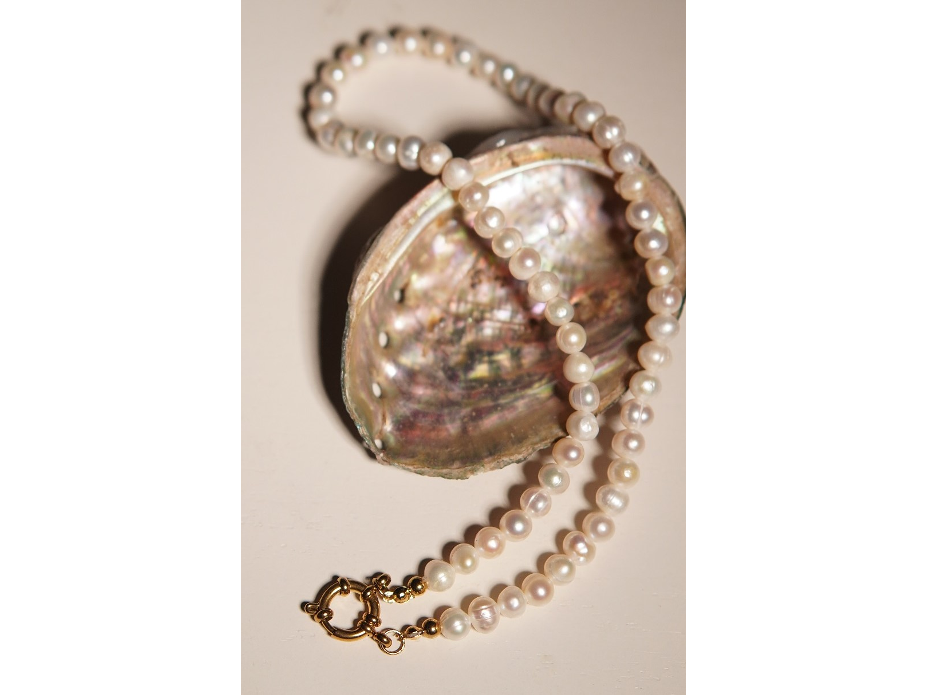 Gargantilla choker perlas naturales de rio chapado en oro 18k Riviere 9