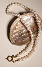 Gargantilla choker Cordelia perlas naturales de rio chapado en oro 18k Riviere - Miniatura 9