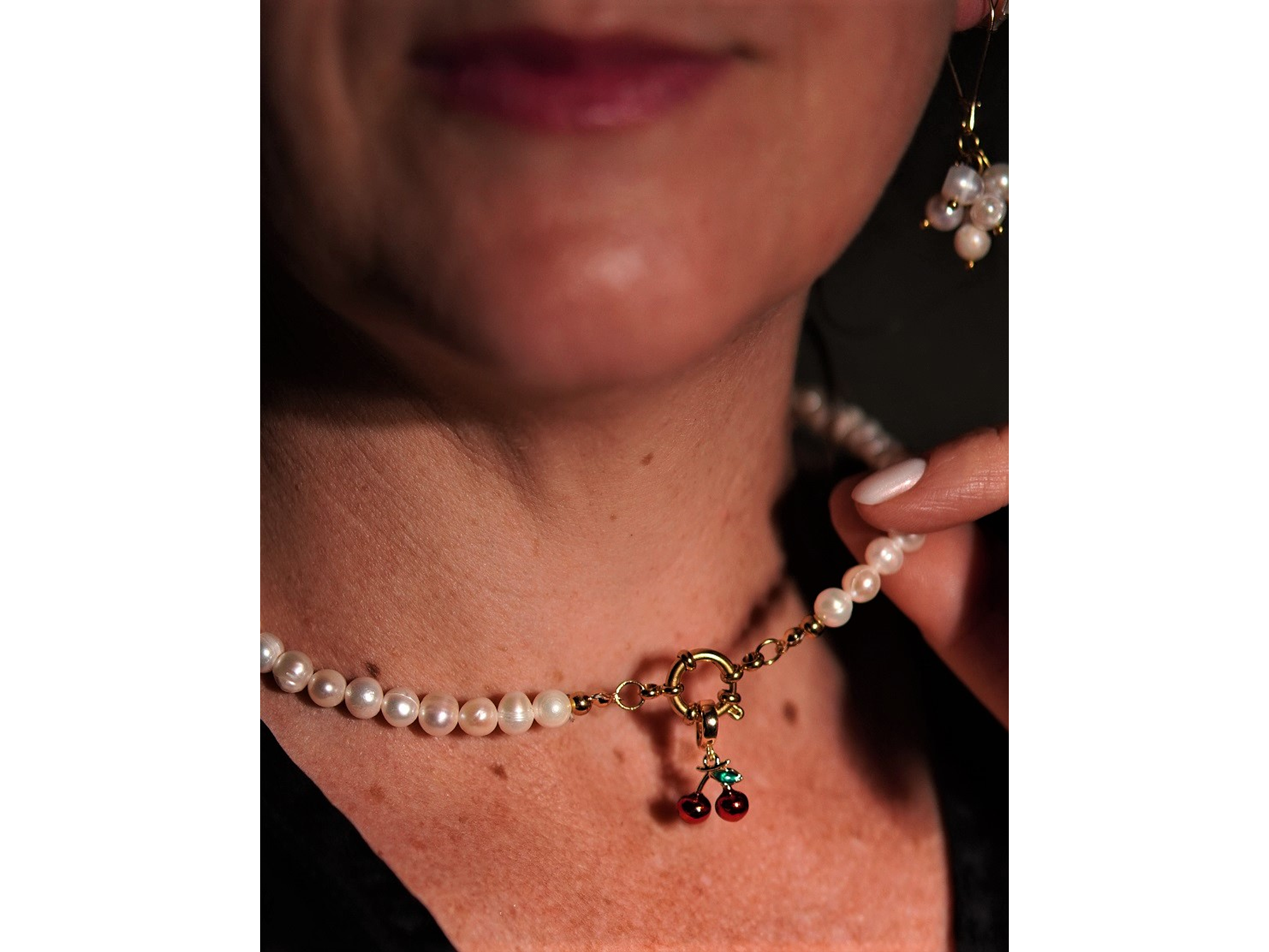 Gargantilla choker perlas naturales de rio chapado en oro 18k Riviere 10