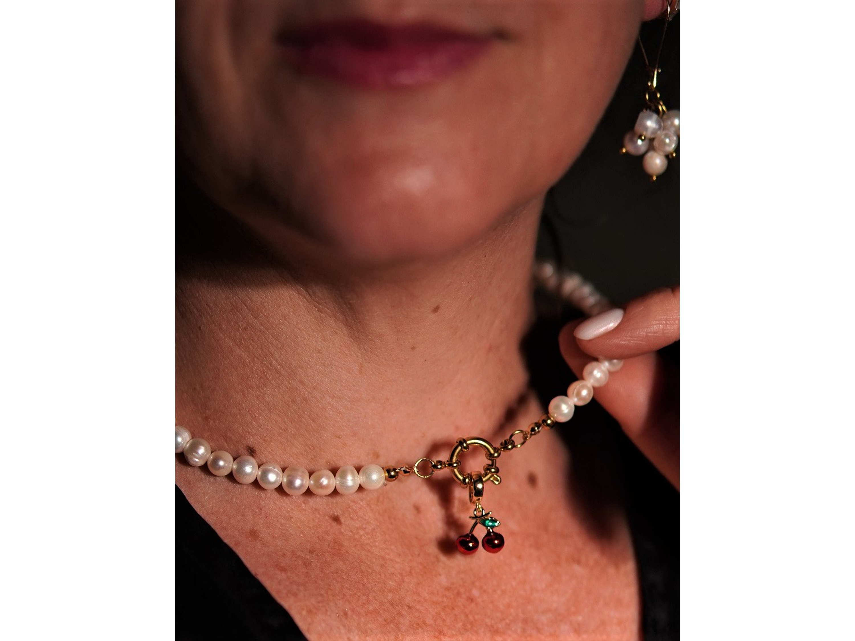 Gargantilla choker perlas naturales de rio chapado en oro 18k Riviere 10