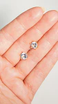 Aros Elizabeth sin perforacion punto de luz elegante chapado en oro 14k - Miniatura 5