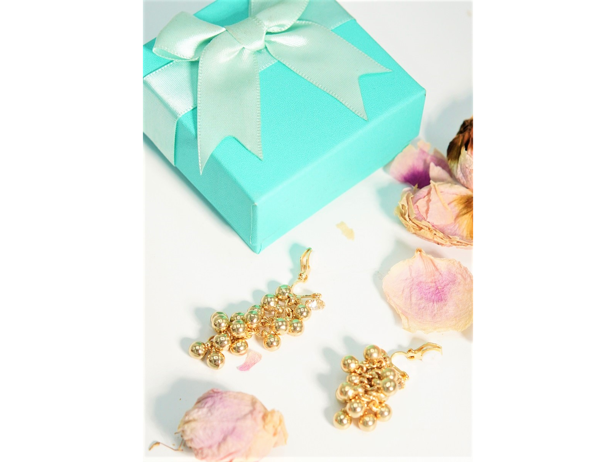 Aros largos Jade sin perforacion esferas cascada chapadas en oro 14k 3