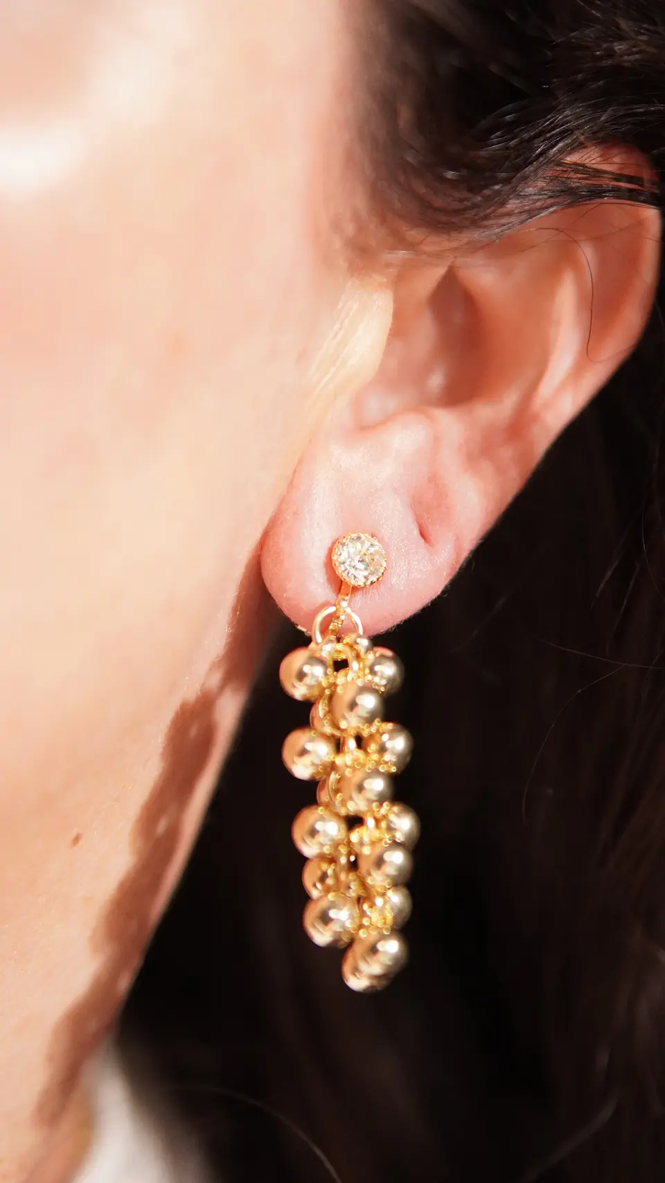 Aros largos Jade sin perforacion esferas cascada chapadas en oro 14k 8