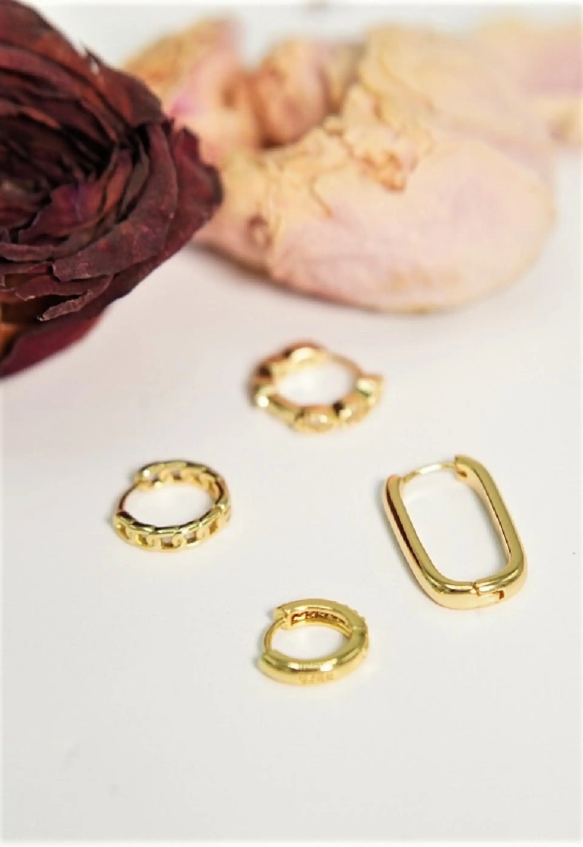 Pack de 4 argollas Gianna chapadas en oro 18k 7