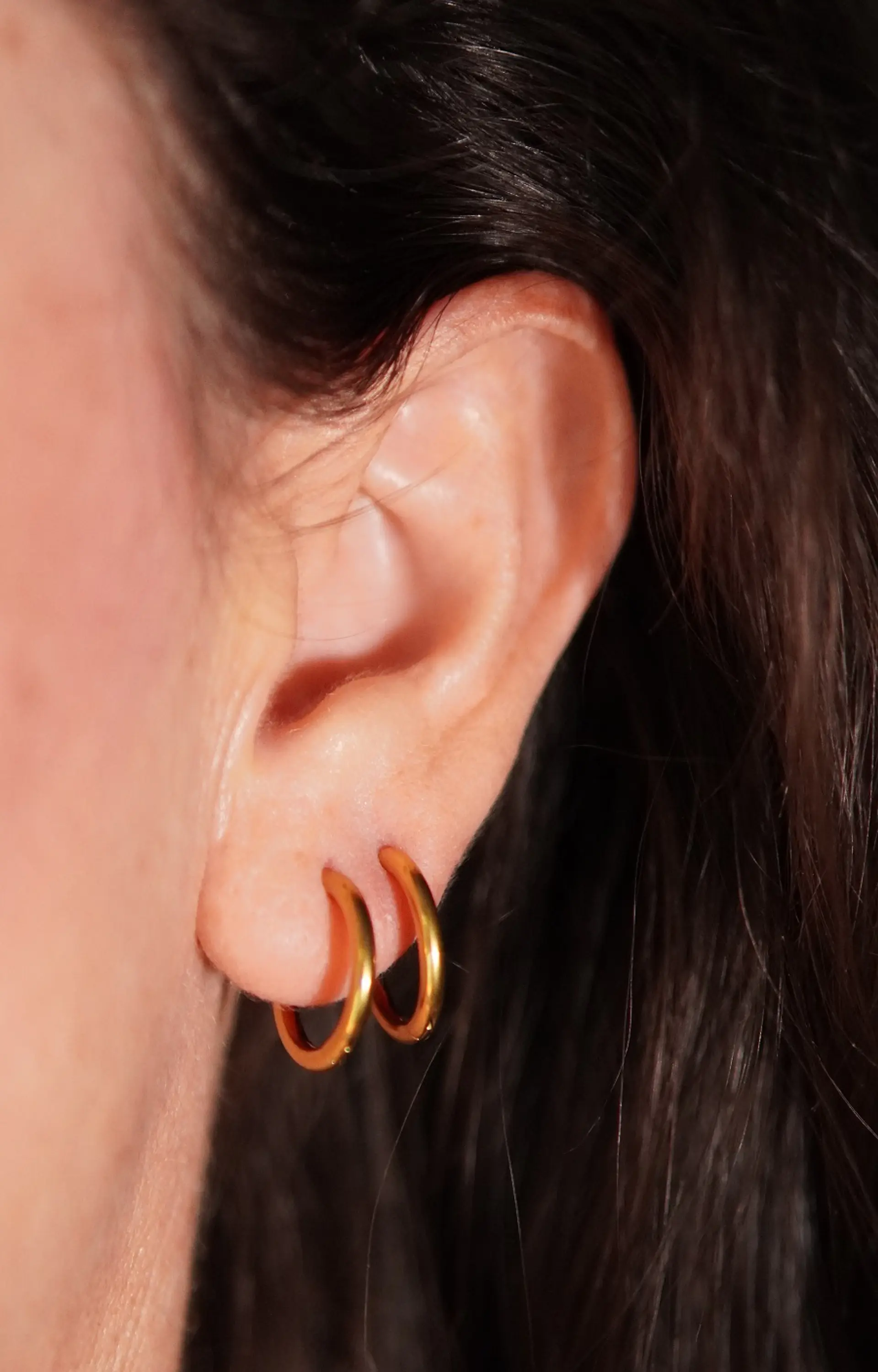 Argollas lisas Aura 12mm Titanio Astm F136 Chapado En Oro 18k 2