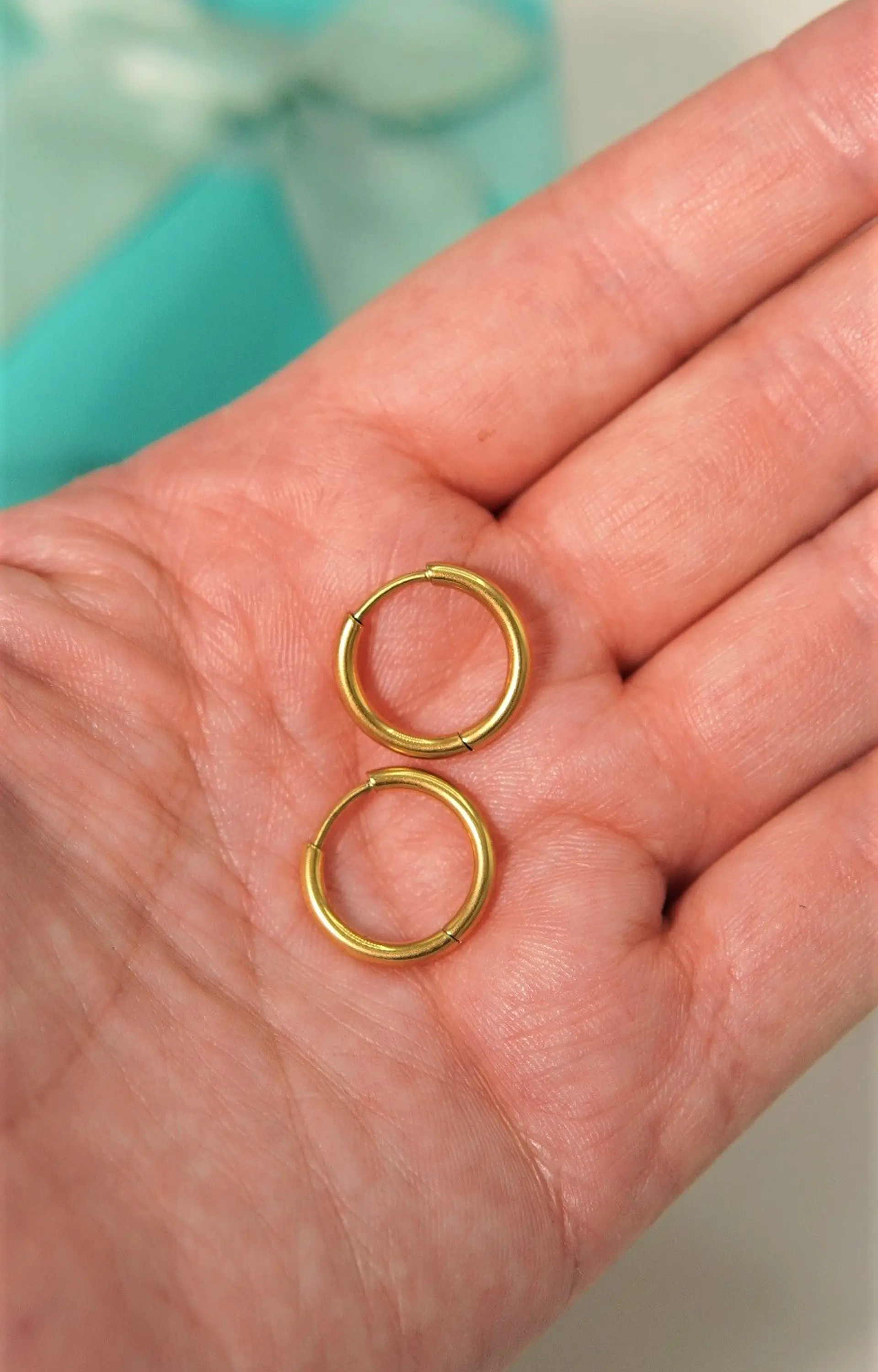 Argollas lisas Aura 12mm Titanio Astm F136 Chapado En Oro 18k 8