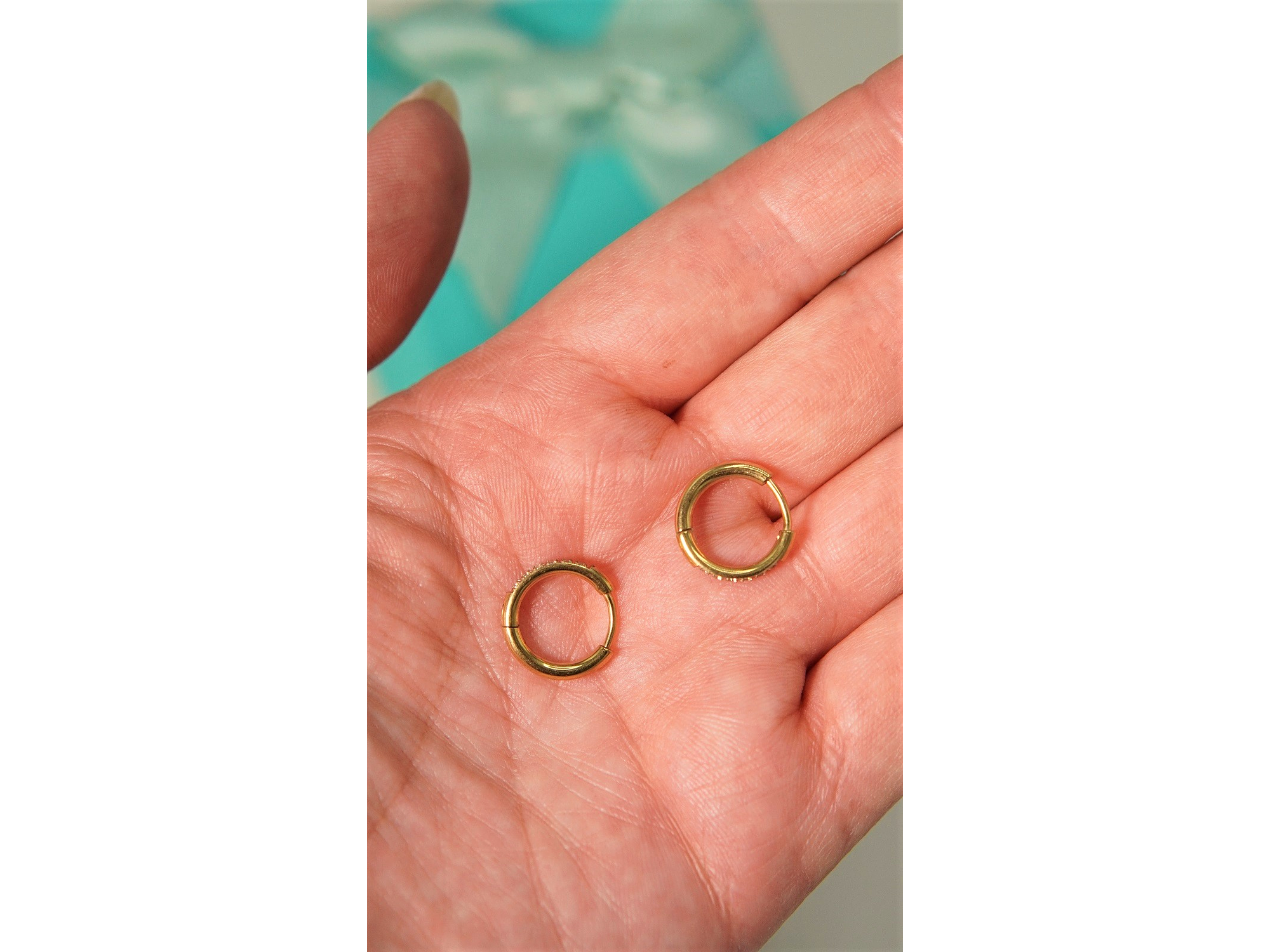 Argollas Aura Shine 10mm Titanio Astm F136 Chapado En Oro 18k 5