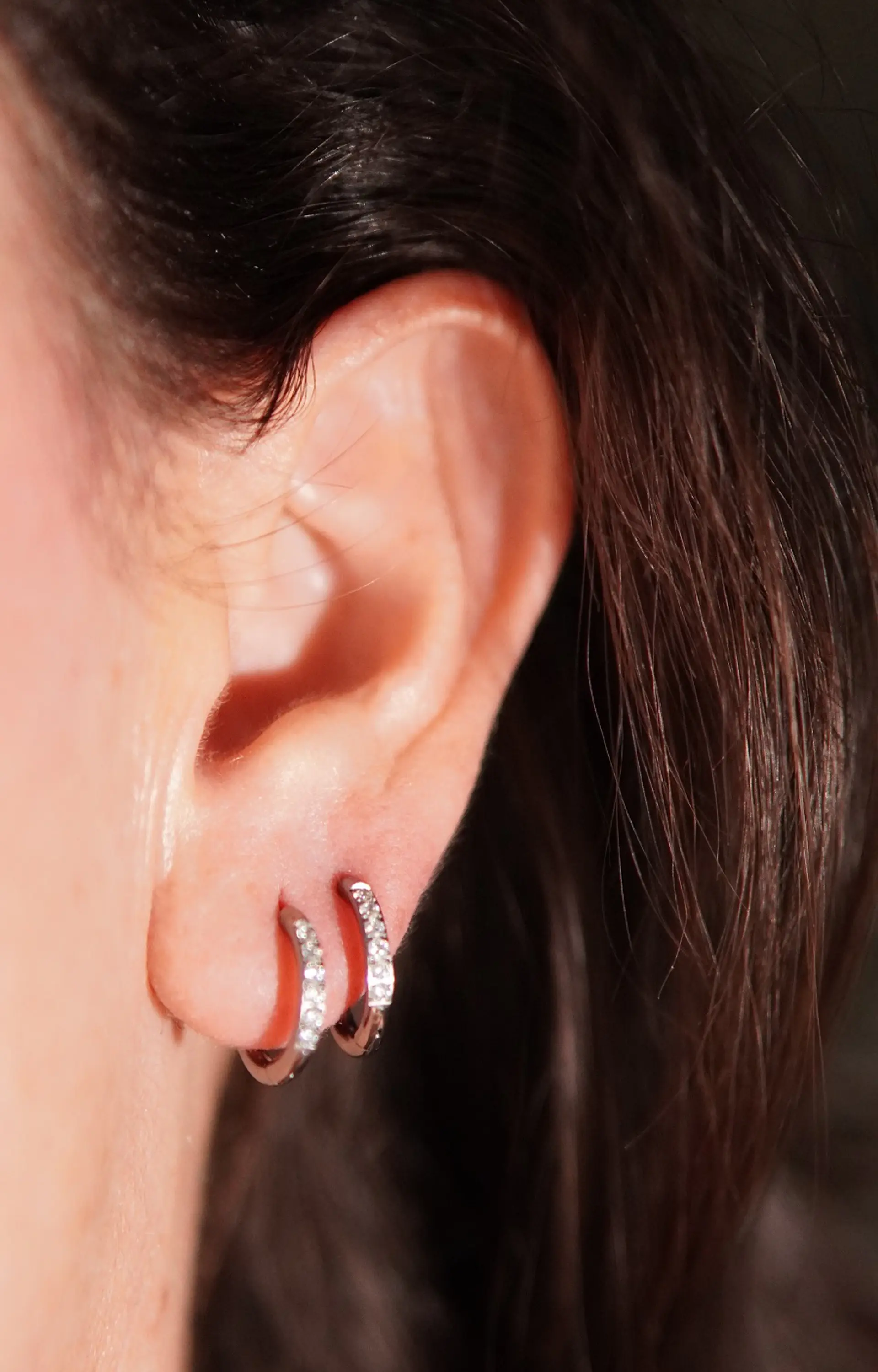 Argollas Aura Shine 10mm Titanio Astm F136 plateadas 2