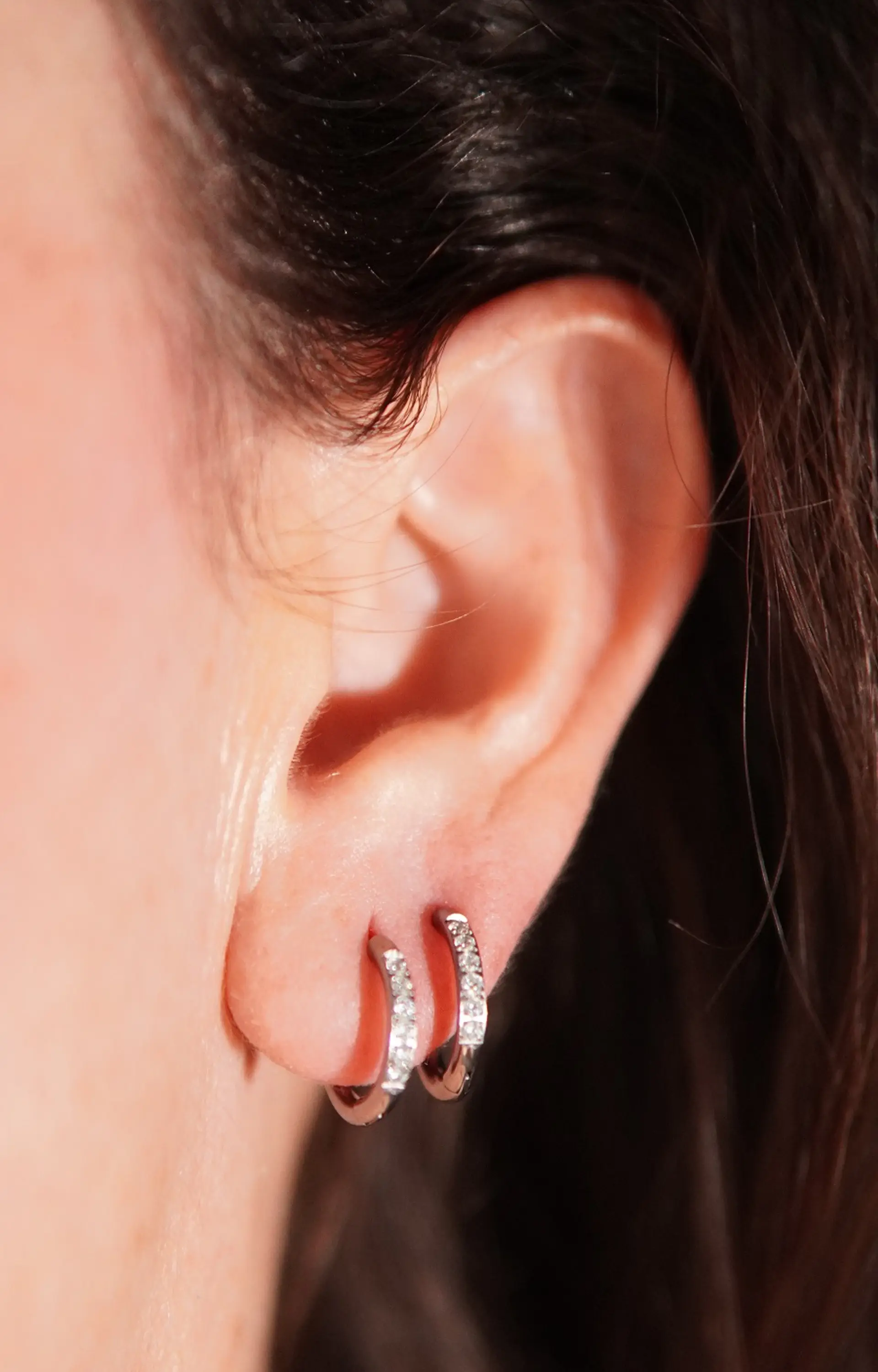 Argollas Aura Shine 10mm Titanio Astm F136 plateadas 6